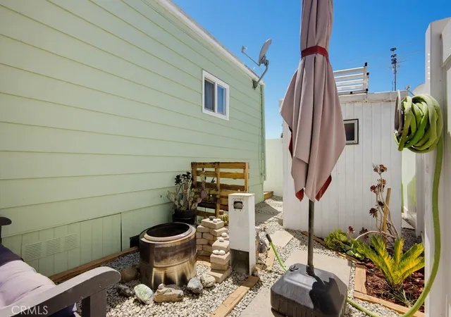 Photo 3 of Manufactured home for sale at 34480 County Line Rd #52, Yucaipa, CA 92399 | MLS# IG26153256 | Listing updated on 2026-09-09