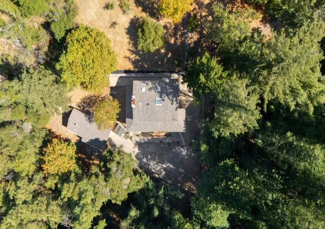 Photo 4 of Single family home for sale at 25970 Mar Vista Ct, Los Gatos, CA 95033 | MLS# ML82054147 | Listing updated on 2026-09-28