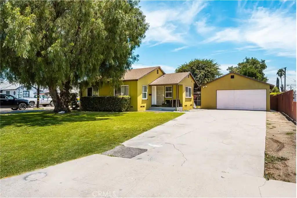 Listing Photo 1 - Condo for sale in 11318 Ranchito located at 11318 Ranchito, El Monte, CA 91732 - Unit 11318 Ranchito