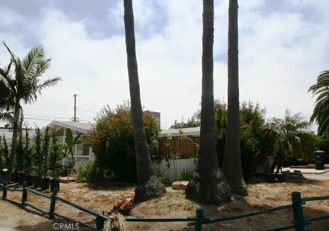 Photo 2 of Single family home for sale at 703 Center, Costa Mesa, CA 92627 | MLS# PW26152357 | Listing updated on 2026-10-07