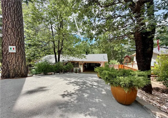 Photo 2 of Single family home for sale at 11783 Western Pine Rd, Middletown, CA 95461 | MLS# LC26152083 | Listing updated on 2026-09-10