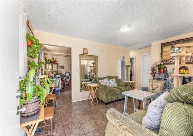 4th image of 410 412 E Avenue Q7, Palmdale, CA 93550 | MLS# SR26153470