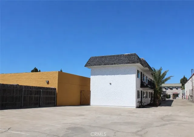 Photo 4 of House for sale at 1225 3rd, Chula Vista, CA 91911 | MLS# SB26153490 | Listing updated on 2026-09-09
