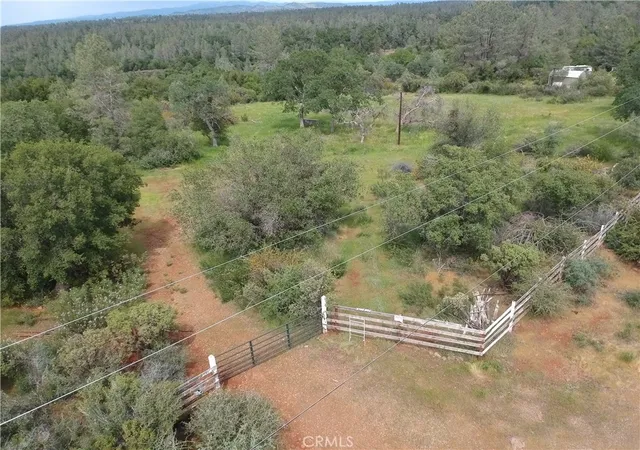 3rd image of 27048 Lack Creek, Shingletown, CA 96088 | MLS# SN26153536