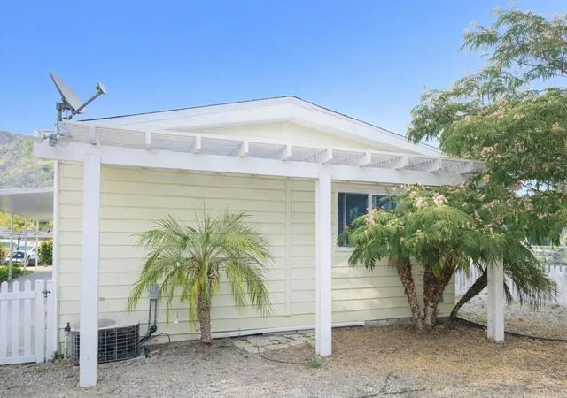 5th image of 8975 Lawrence Welk Dr #SPC 2, Escondido, CA 92026 | MLS# NDP2606705