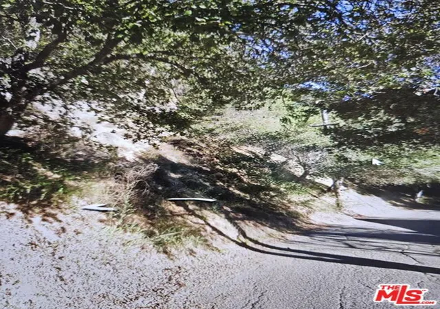 Photo 3 of Land for sale at 7239 Thorndale Dr, Oakland, CA 94611 | MLS# 26859717 | Listing updated on 2026-10-07