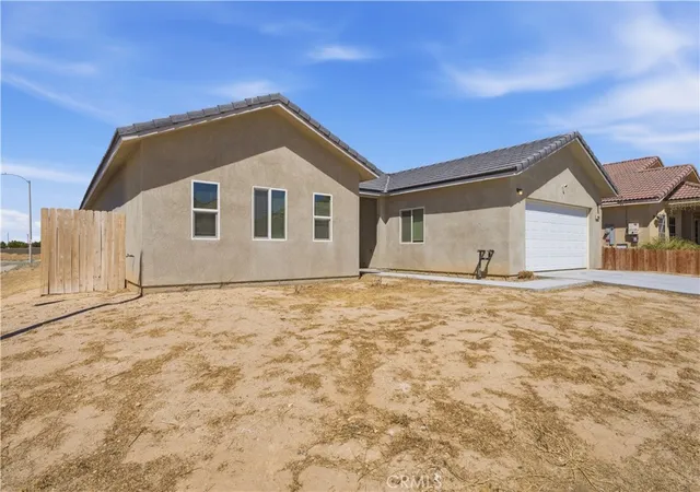 Photo 2 of Sale Pending at 20844 Lakeview Dr, California City, CA 93505 | MLS# SR26153570 | Listing updated on 2026-10-01