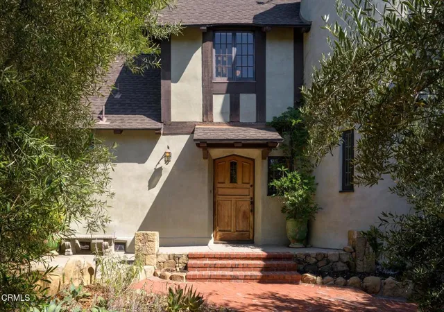 Photo 3 of Single family home for sale at 520 Foothill Rd, Ojai, CA 93023 | MLS# V1-37600 | Listing updated on 2026-09-28