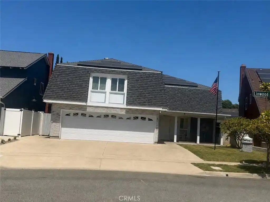 Single family home for sale at 2333 N Linwood, Santa Ana, CA 92705 | MLS# NP26153418
