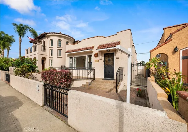 2nd image of 161 Santa Ana, Long Beach, CA 90803 | MLS# PW26150769