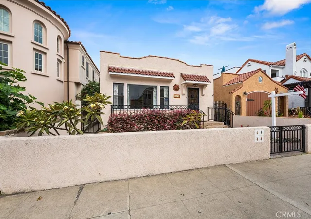 4th image of 161 Santa Ana, Long Beach, CA 90803 | MLS# PW26150769
