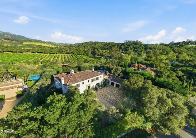 Photo 3 of Mansion for sale at 620 Stonehouse Ln, Santa Barbara, CA 93108 | MLS# V1-37605 | Listing updated on 2026-09-08