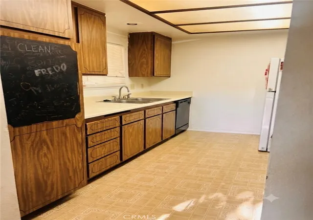 Photo 4 of Condo for sale at 149 W 6th Street #10, San Bernardino, CA 92401 | MLS# CV26153712 | Listing updated on 2026-10-03