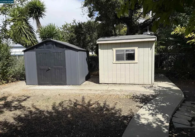 40th image of 2615 Humboldt Ave, Oakland, CA 94602 | MLS# 41141600