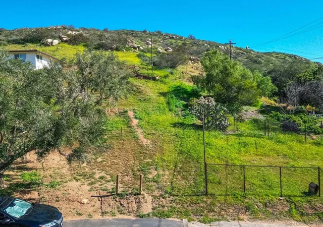 Homes for sale in Poway, CA | 44 Carlson Ct, Poway, CA 92064 | MLS# 260017205SD