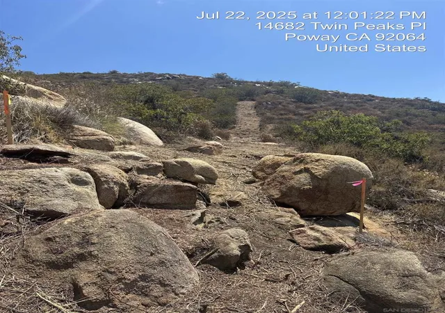 5th image of 44 Carlson Ct, Poway, CA 92064 | MLS# 260017205SD