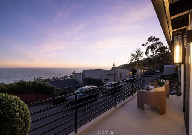 Photo 2 of Single family home for sale at 2936 Alexander Rd, Laguna Beach, CA 92651 | MLS# NP26148411 | Listing updated on 2026-10-04