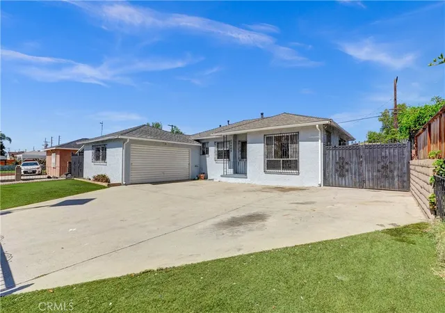 Photo 3 of Sale Pending at 13409 Eustace, Pacoima, CA 91331 | MLS# SR26153782 | Listing updated on 2026-10-03
