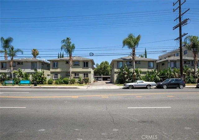 Homes for sale in Van Nuys, CA | 15445 Vanowen St, Van Nuys, CA 91406 | MLS# GD26153887
