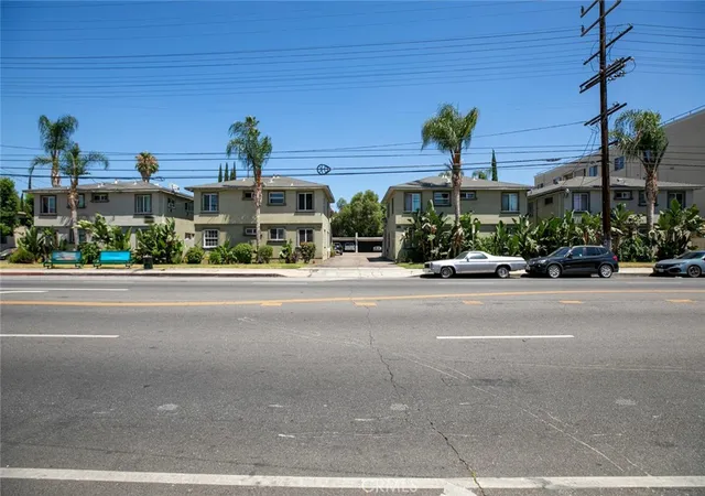 Homes for sale in Van Nuys, CA | 15445 Vanowen St, Van Nuys, CA 91406 | MLS# GD26153887