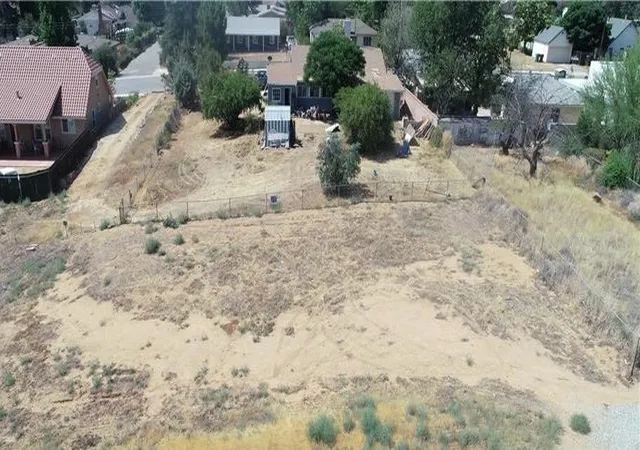 2nd image of 412 E 12th St, Beaumont, CA 92223 | MLS# OC26153950