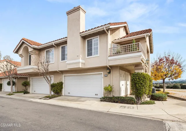 Photo 2 of Townhouse for sale at 600 Kingswood Ln #G, Simi Valley, CA 93065 | MLS# 226003340 | Listing updated on 2026-09-18