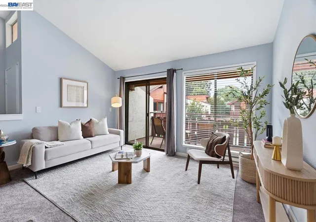 Listing Photo 4 - Condo for sale in building located at 38684 Country Ter, Fremont, CA 94536