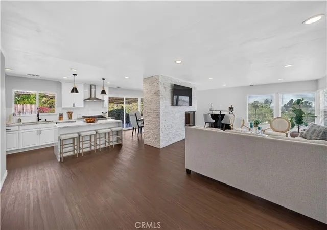 Photo 4 of Single family home for sale at 9400 Portada Dr, Whittier, CA 90603 | MLS# PW26153742 | Listing updated on 2026-09-21