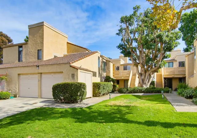2nd image of 7904 Caminito Dia, San Diego, CA 92122