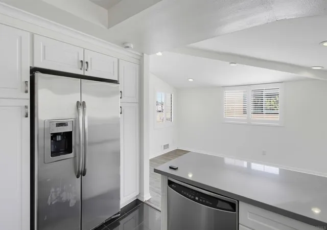 3rd image of 7904 Caminito Dia #4, San Diego, CA 92122 | MLS# 260017230SD