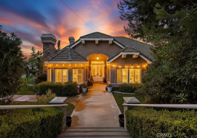 Single family home for sale at 2525 Prospect Dr, Upland, CA 91784 | MLS# SR26154104