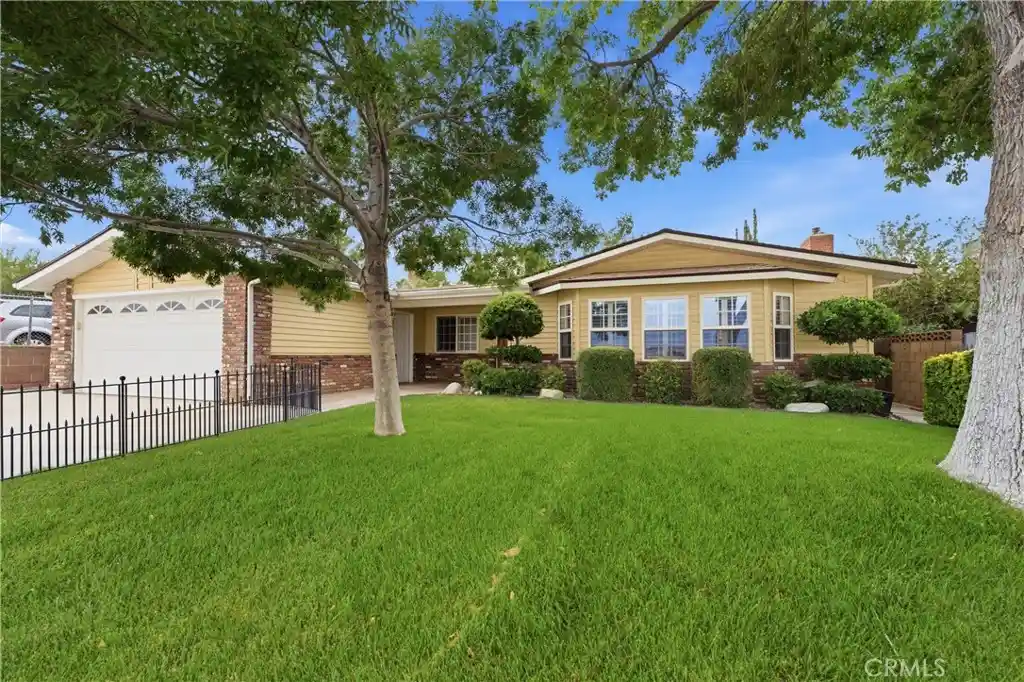 Photo 1 of Single family home for sale at 42123 45th Street W, Lancaster, CA 93536 | MLS# SR26153660 | Listing updated on 2026-10-10