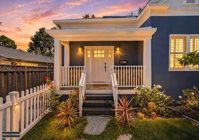 Photo 3 of Sale Pending at 1622 Lincoln Ave, San Jose, CA 95125 | MLS# ML82050960 | Listing updated on 2026-09-25