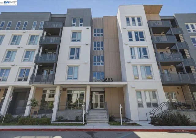 Photo 1 of Condo for sale at 3698 Vision Cmn #414, Fremont, CA 94538 | MLS# 41141636 | Listing updated on 2026-10-28
