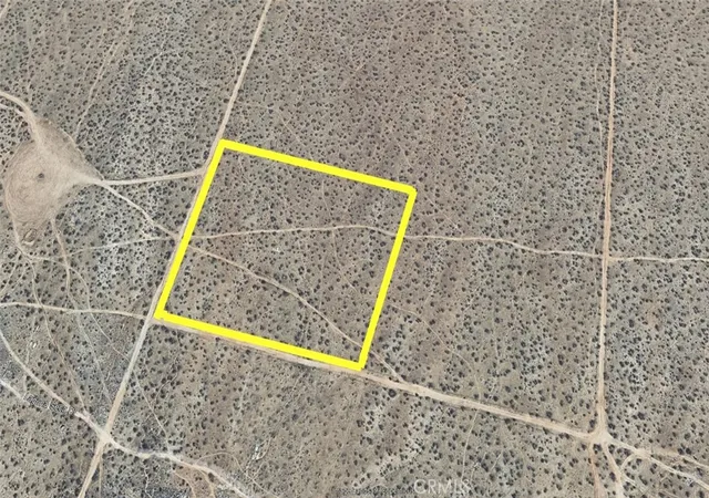 3rd image of 0 Via Vista, Apple Valley, CA 92307 | MLS# HD26154175