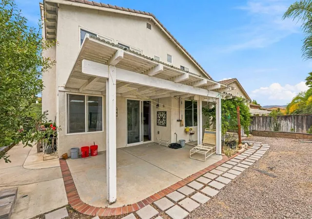 4th image of 46145 Via La Colorada, Temecula, CA 92592 | MLS# NDP2606727