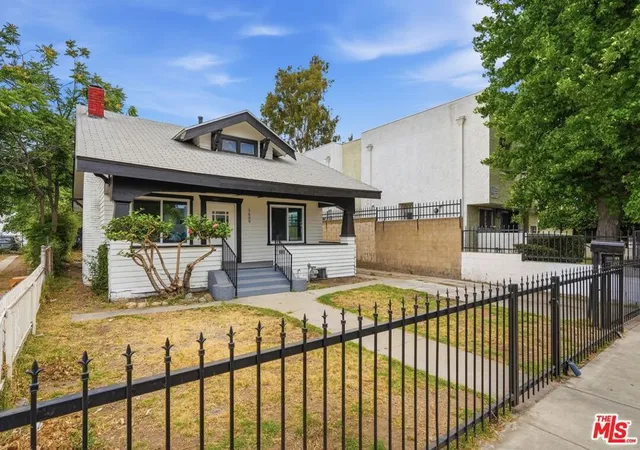 Photo 3 of Single family home for sale at 1009 E 43rd Street, Los Angeles, CA 90011 | MLS# 26860077 | Listing updated on 2026-10-02