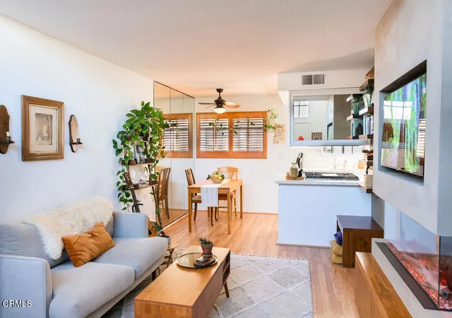 Condo for sale at 170 N Sierra Bonita Ave #5, Pasadena, CA 91106 | MLS# P1-28020 | Listing updated on 2026-09-30