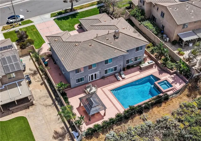 Photo 1 of Single family home for sale at 3928 Via Miguel, Corona, CA 92881 | MLS# IG26153518 | Listing updated on 2026-09-19