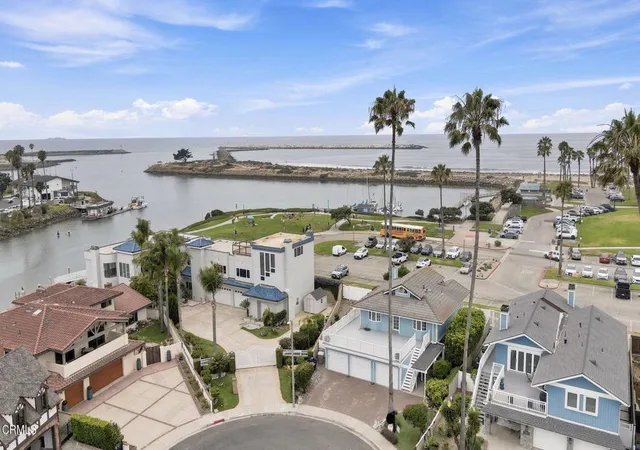 Photo 2 of Multi family home for sale at 3089 Bayshore Ave, Ventura, CA 93001 | MLS# V1-37618 | Listing updated on 2026-09-12