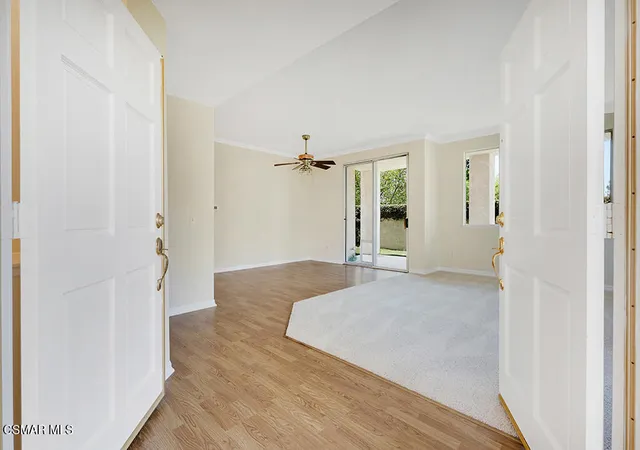 3rd image of 275 Ridgeton Ln #A, Simi Valley, CA 93065 | MLS# 226003351