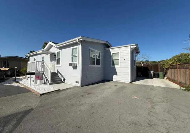 3rd image of 1350 Oakland Rd #34, San Jose, CA 95112 | MLS# ML82054288