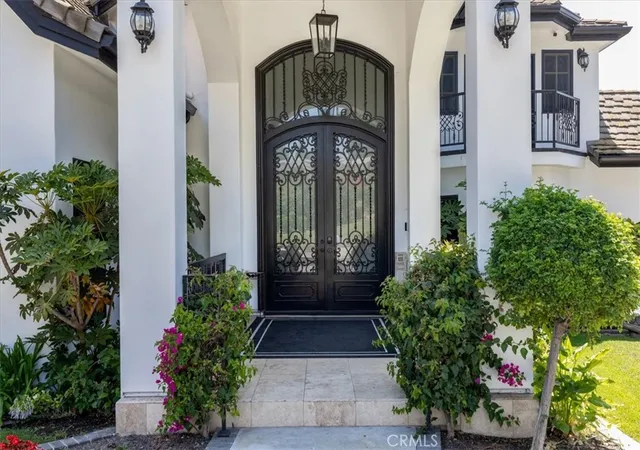Photo 1 of Single family home for sale at 195 Flowerfield Ln, La Habra Heights, CA 90631 | MLS# OC26151905 | Listing updated on 2026-09-18