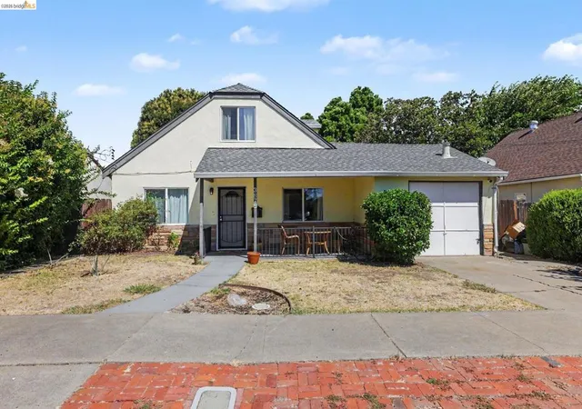 Photo 1 of Single family home for sale at 3879 Shasta Cir, Pittsburg, CA 94565 | MLS# 41141676 | Listing updated on 2026-10-06