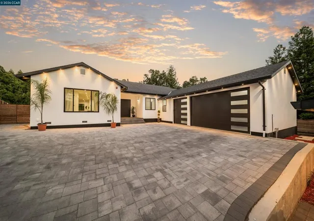 Photo 3 of Single family home for sale at 1080 Scots Ln, Walnut Creek, CA 94596 | MLS# 41141665 | Listing updated on 2026-09-18