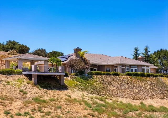 2nd image of 2696 Firebrand Pl, Alpine, CA 91901 | MLS# PTP2605329