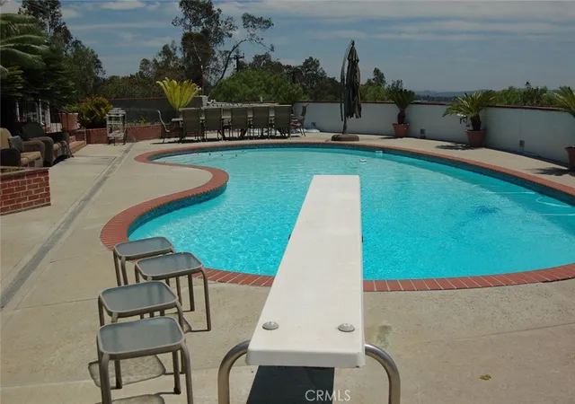 Photo 4 of Single family home for sale at 13978 Summit Dr, Whittier, CA 90602 | MLS# SR26152865 | Listing updated on 2026-10-03