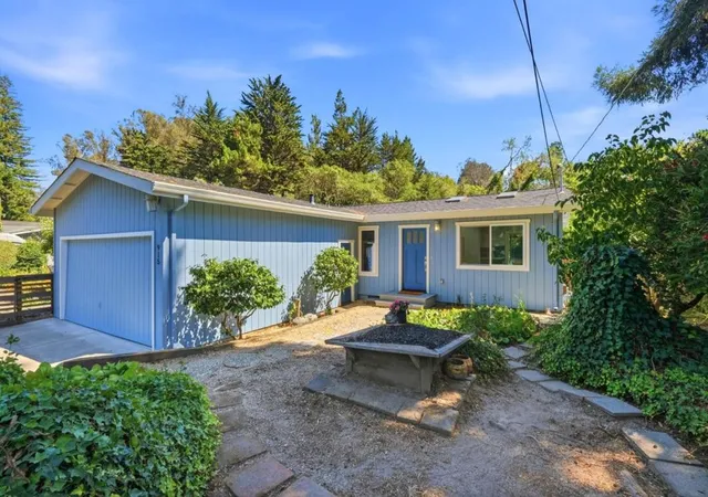 Homes for sale in Aptos, CA | 915 Pinetree Ln, Aptos, CA 95003 | MLS# ML82052854