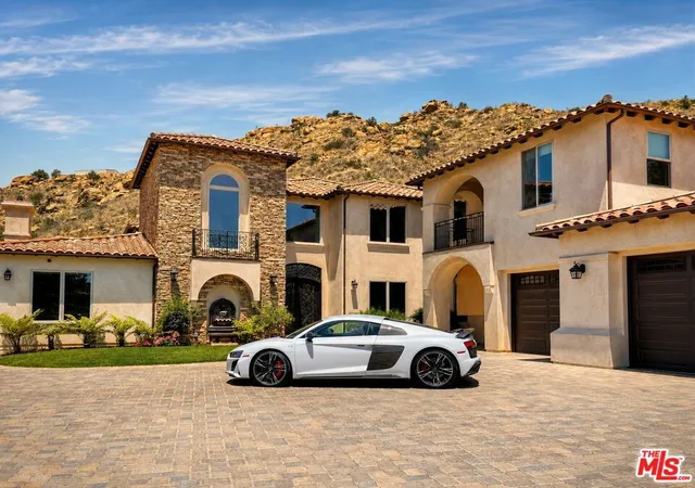 Photo 1 of Mansion for sale at 47 Buckskin Rd, Bell Canyon, CA 91307 | MLS# 26859863 | Listing updated on 2026-09-24
