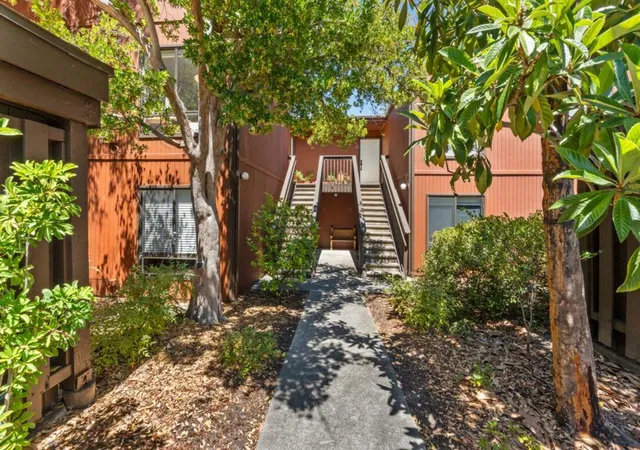 28th image of 62 Pearce Mitchell Pl #62, Stanford, CA 94305 | MLS# ML82054309